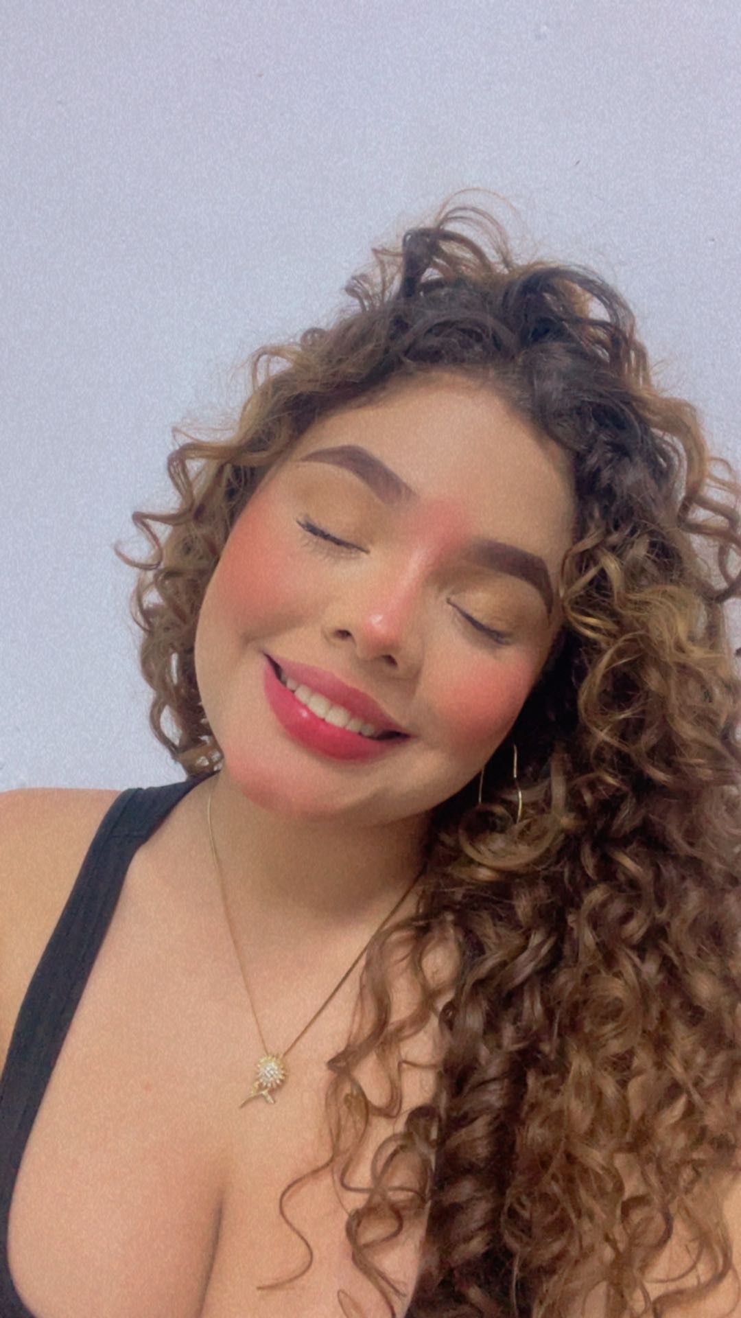 Nicole from Venezuela, a stranger you could video chat with on ChitChat